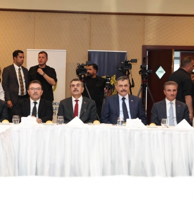 DAGC'NİN FERİDUN FAZIL ÖZSOY GAZETECİLİK BAŞARI ÖDÜLLERİ SAHİPLERİNİ BULDU